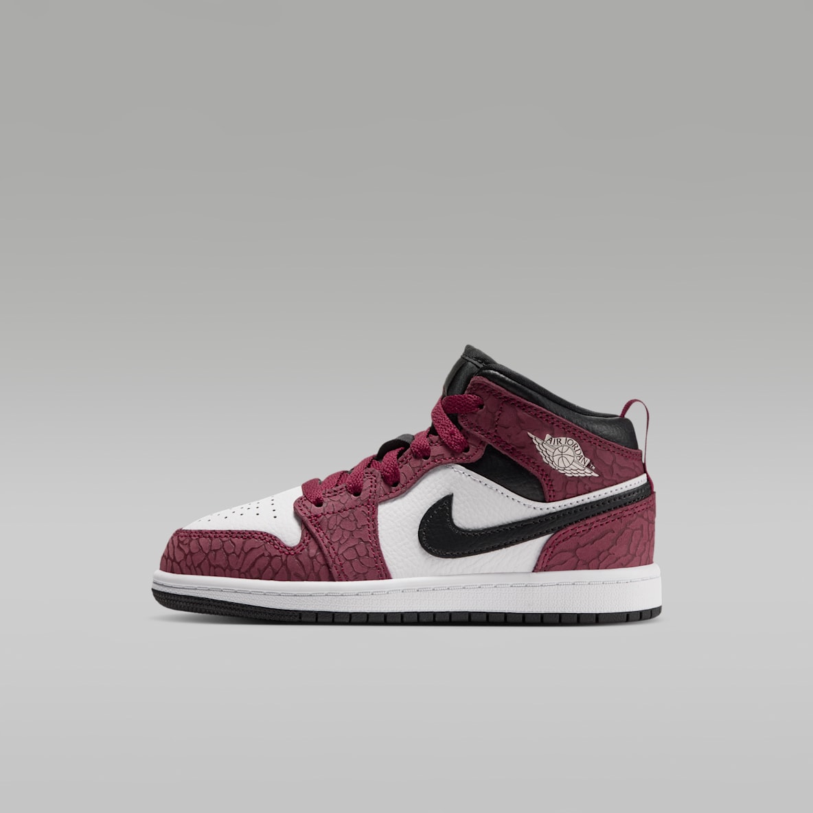 Jordan 1. Nike.com